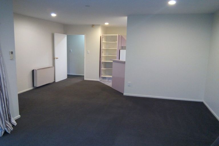 Photo of property in 5 Hunt Lane, Avondale, Christchurch, 8061