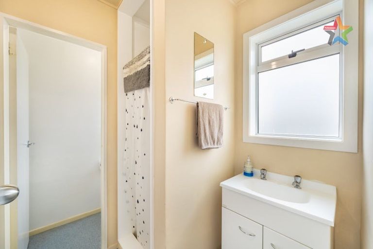 Photo of property in 121-123 Bell Road, Waiwhetu, Lower Hutt, 5010