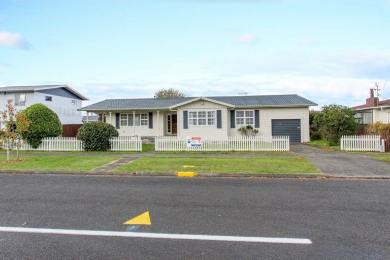 Photo of property in 36 Ward Street, Aramoho, Whanganui, 4500