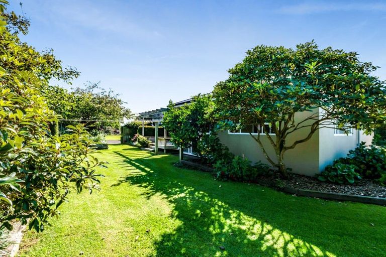 Photo of property in 1048 Normanby Road, Manaia, Hawera, 4678