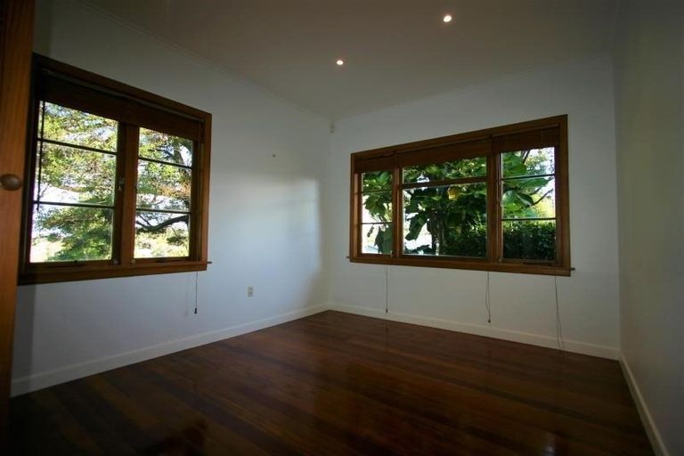 Photo of property in 53 Hillcrest Avenue, Hillcrest, Rotorua, 3015