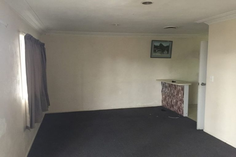 Photo of property in 136 Kimpton Road, Papatoetoe, Auckland, 2025
