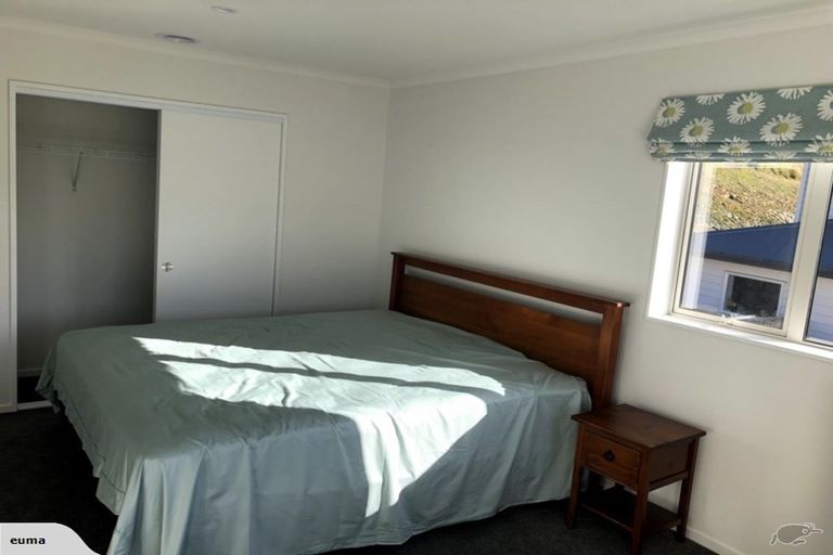 Photo of property in 5 Gatley Grove, Churton Park, Wellington, 6037