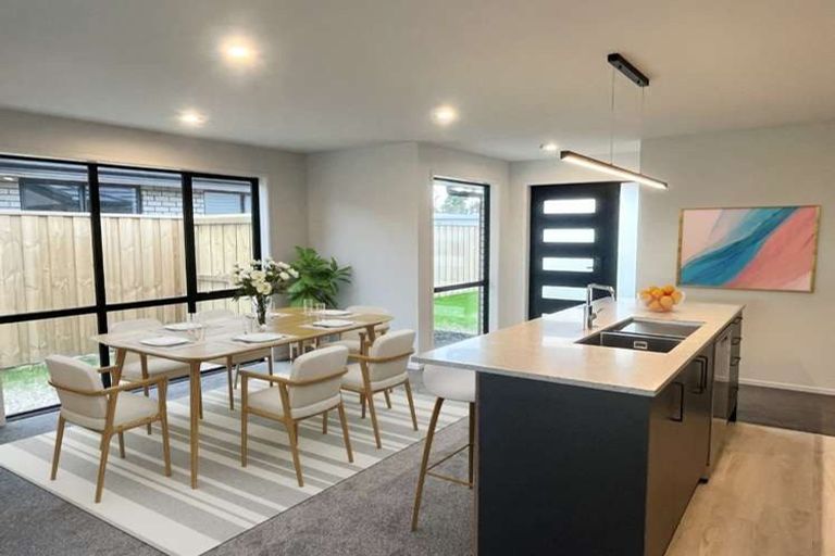 Photo of property in 14a Blakely Street, Amberley, 7410