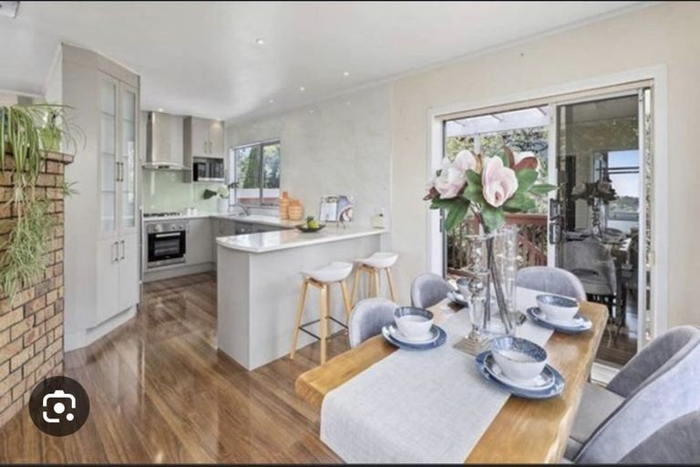 Photo of property in 16 Colin Wild Place, Glenfield, Auckland, 0629