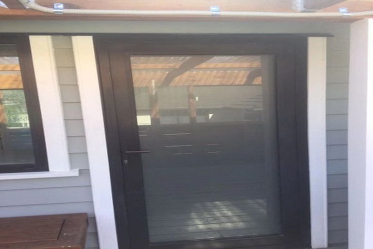 Photo of property in 216 Hillcrest Road, Hillcrest, Hamilton, 3216