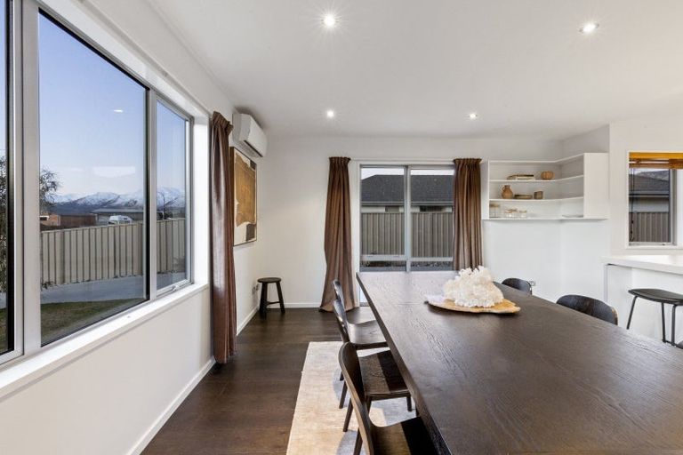 Photo of property in 18 Lochnagar Drive, Lake Hayes, Queenstown, 9304