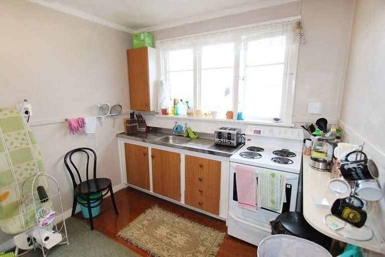 Photo of property in 121 Bay View Road, South Dunedin, Dunedin, 9012