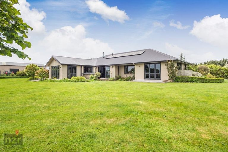 Photo of property in 180 Mount Stewart Halcombe Road, Sanson, Palmerston North, 4479