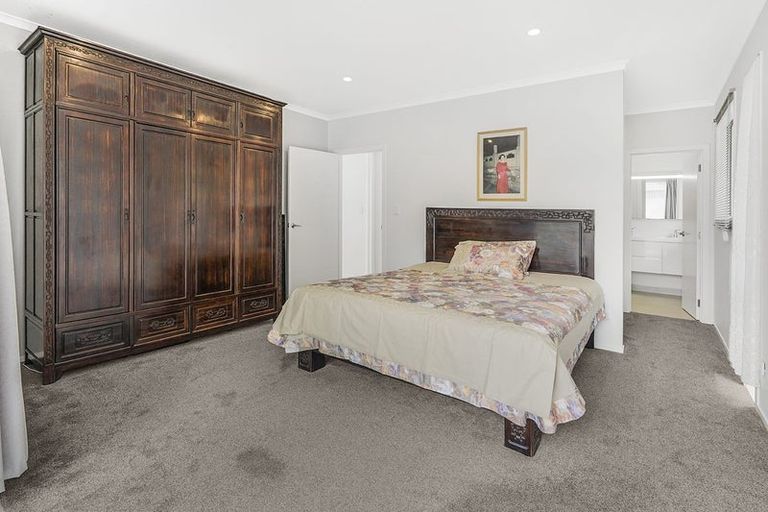 Photo of property in 8 Kemble Place, Flagstaff, Hamilton, 3210