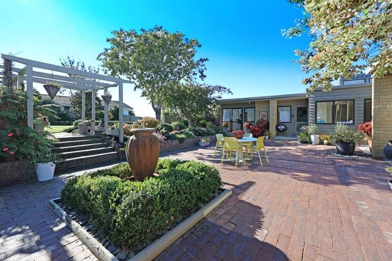 Photo of property in 11 Leven Street, South Hill, Oamaru, 9400