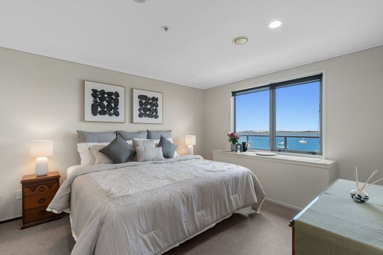 Photo of property in 12/72e Devonport Road, Tauranga, 3110