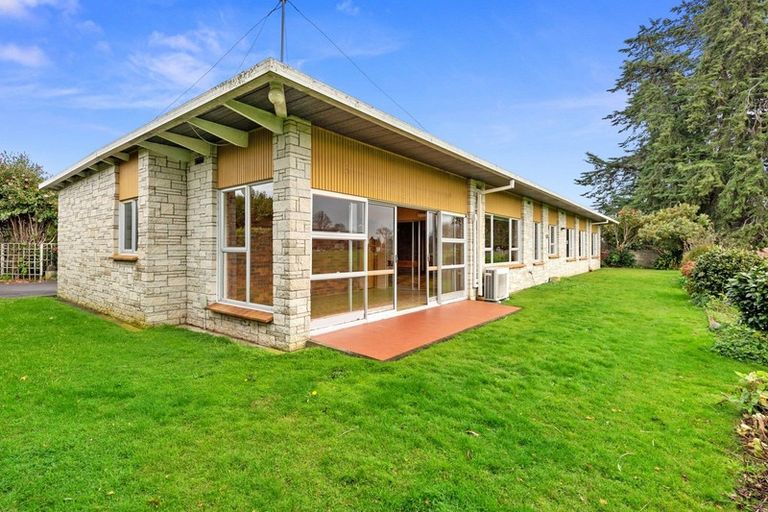 Photo of property in 34 Kensington Place, Fairfield, Hamilton, 3214