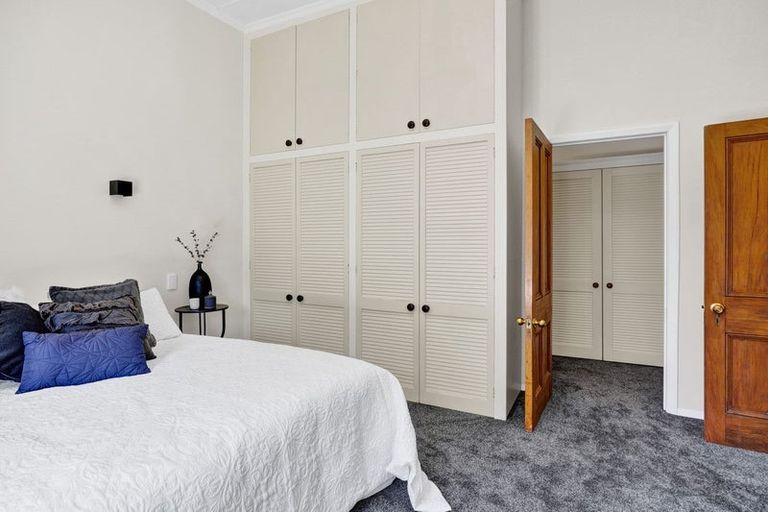 Photo of property in 25 Argyle Street, Hawera, 4610