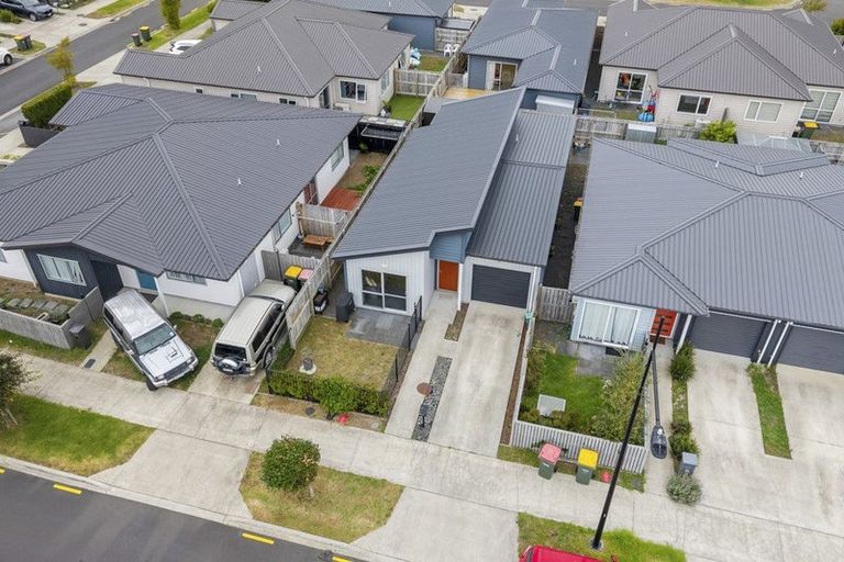 Photo of property in 127 Kuaka Drive, Takanini, 2112