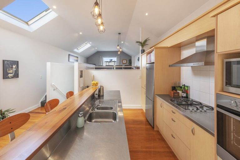 Photo of property in 153g Grant Road, Thorndon, Wellington, 6011