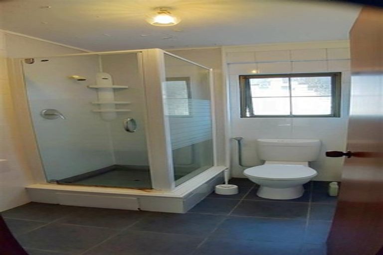 Photo of property in 1/37 Rangitoto Terrace, Milford, Auckland, 0620