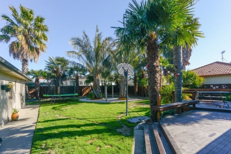 Photo of property in 9 Anzac Avenue, Onekawa, Napier, 4110