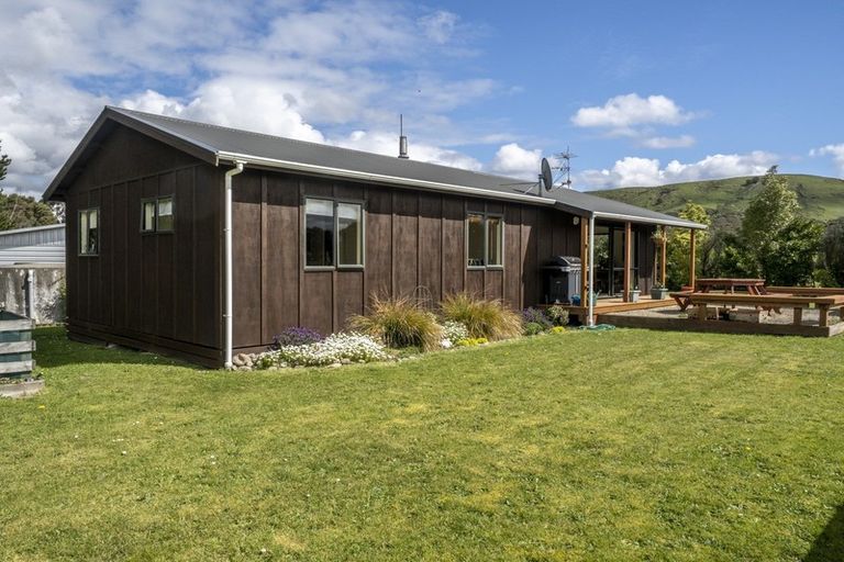 Photo of property in 70 Parkers Road, West Taratahi, Carterton, 5791