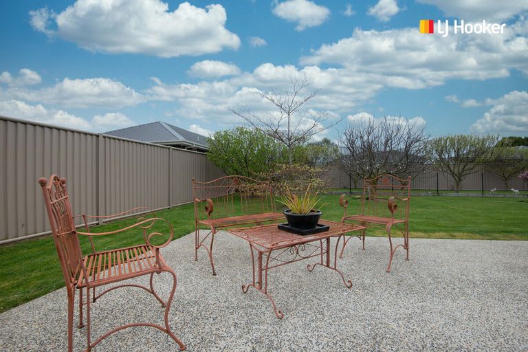 Photo of property in 8 Centre Street, Mosgiel, 9024