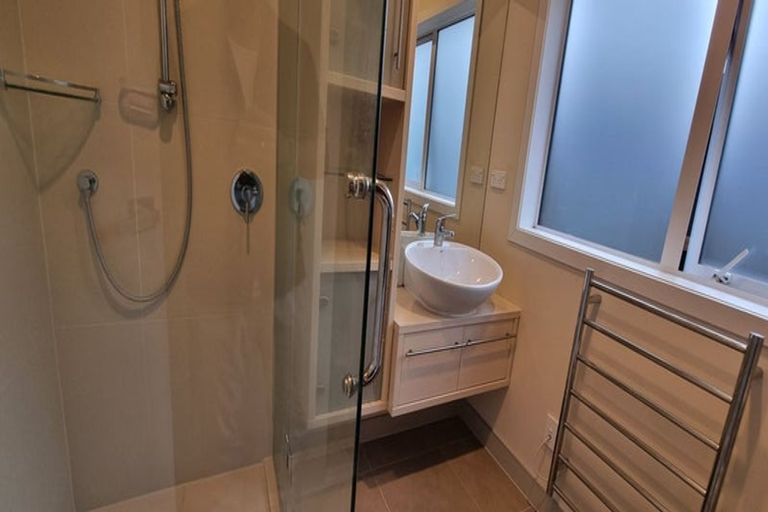 Photo of property in 16 Landop Terrace, Howick, Auckland, 2014