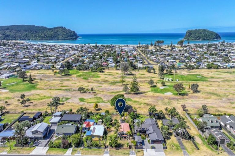 Photo of property in 120 Kiwi Road, Whangamata, 3620