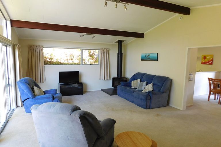 Photo of property in 52 School Road, Paihia, 0200