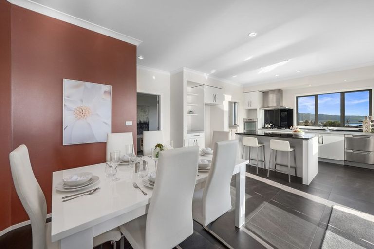 Photo of property in 10 Butler Place, Lynmore, Rotorua, 3010