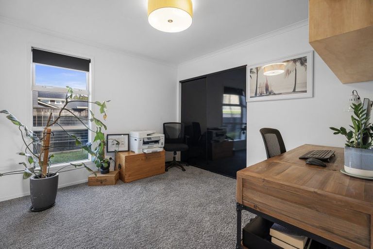 Photo of property in 227 Lakes Boulevard, Pyes Pa, Tauranga, 3112