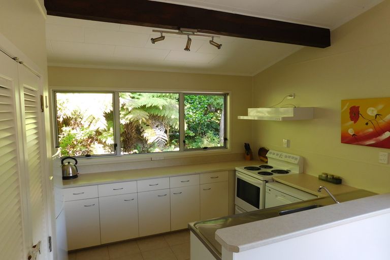 Photo of property in 52 School Road, Paihia, 0200