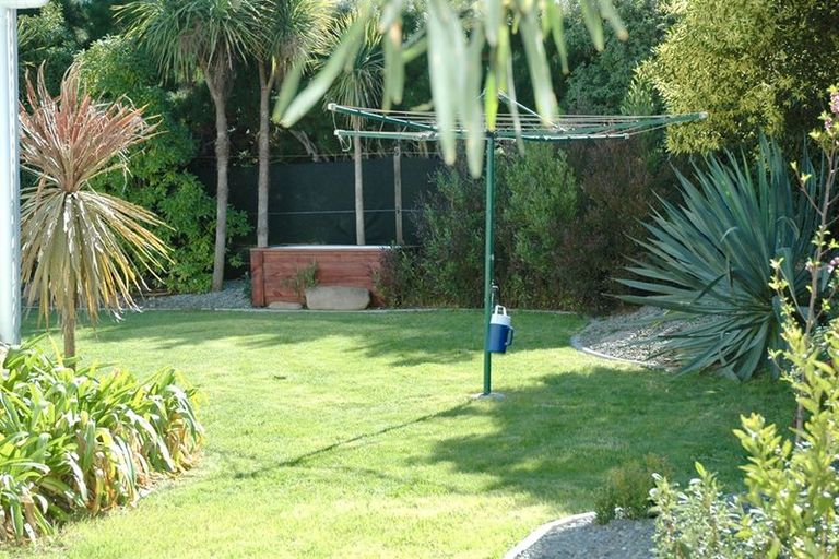 Photo of property in 1 Seaward Drive, Amberley, 7481