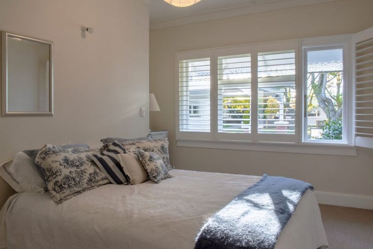 Photo of property in 44 Manapouri Crescent, Hokowhitu, Palmerston North, 4410