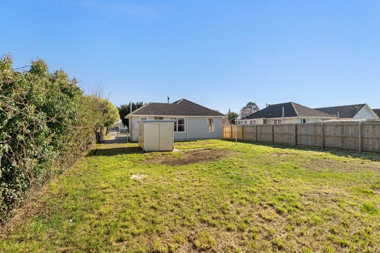 Photo of property in 32 Uxbridge Street, Redwood, Christchurch, 8051