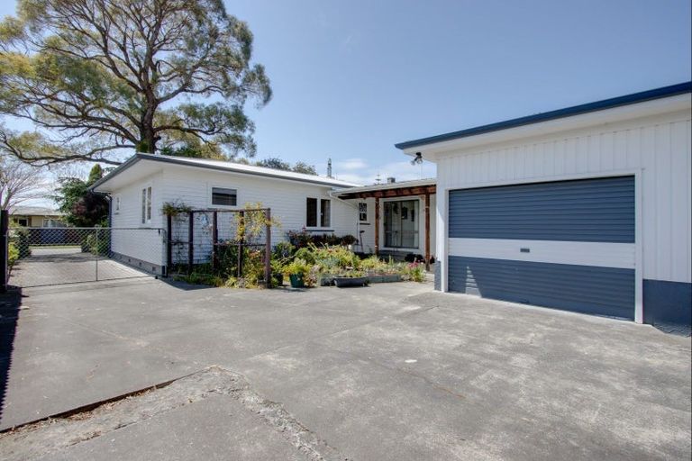 Photo of property in 39 Hillary Crescent, Maraenui, Napier, 4110