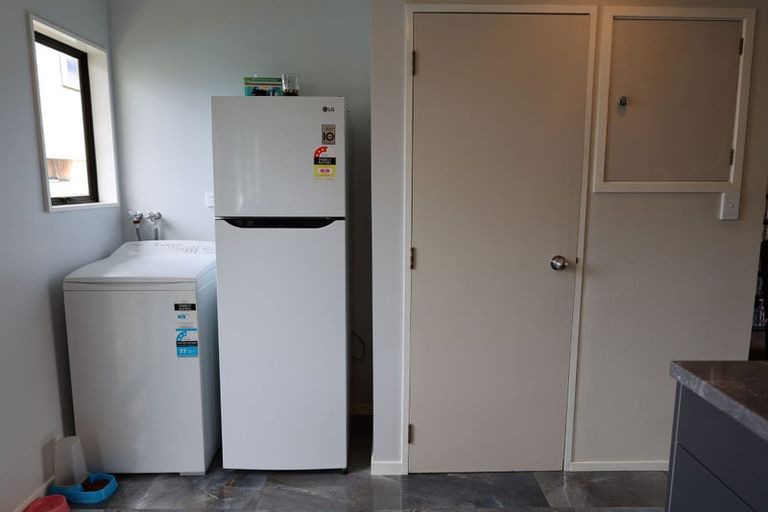 Photo of property in 4/7 Settlement Road, Papakura, 2110