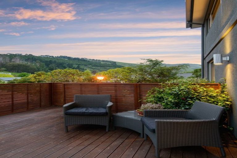 Photo of property in 15 Fineran Lane, Cashmere, Christchurch, 8022