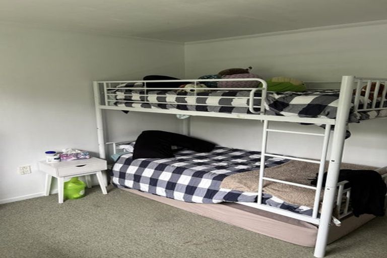 Photo of property in 41 Kimberley Grove, Westbrook, Palmerston North, 4412