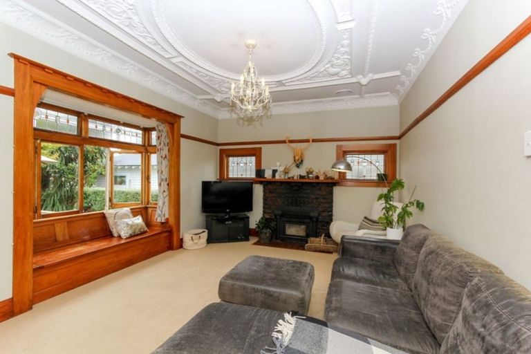 Photo of property in 5 Holsworthy Road, Lower Vogeltown, New Plymouth, 4310