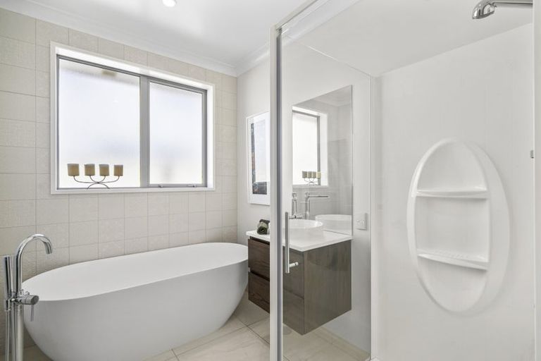 Photo of property in 10 Brookwater Avenue, Northwood, Christchurch, 8051