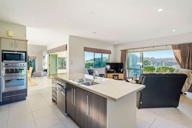 Photo of property in 62 Voyager Drive, Gulf Harbour, Whangaparaoa, 0930