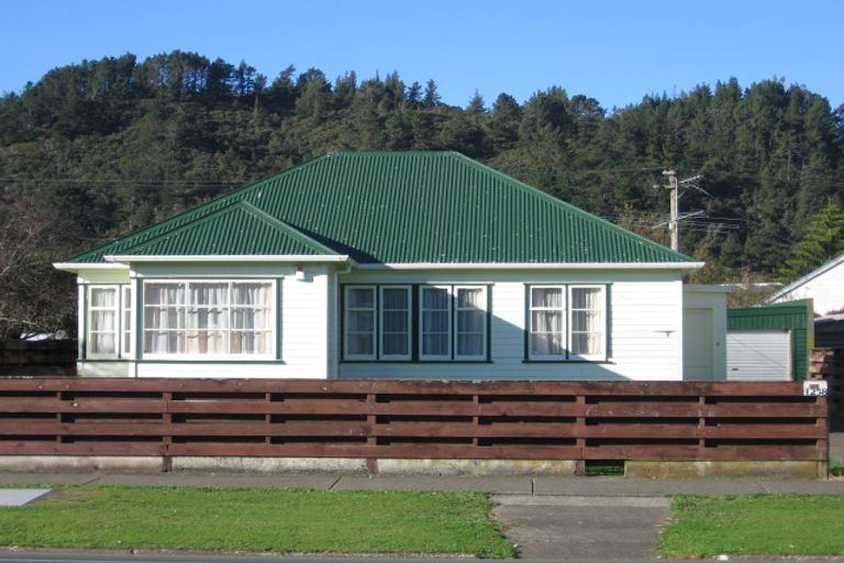 Photo of property in 1258 High Street, Taita, Lower Hutt, 5011