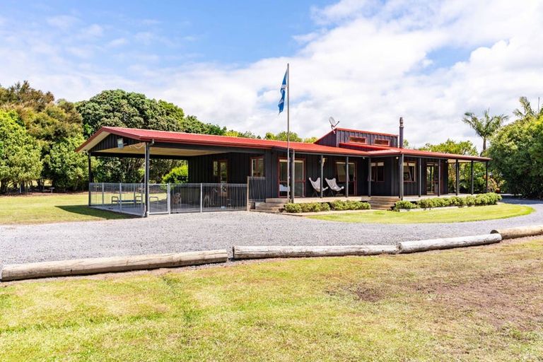 Photo of property in 81a Jack Boyd Drive, Mangawhai Heads, Kaiwaka, 0573