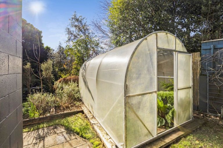 Photo of property in 27a Montana Place, Merrilands, New Plymouth, 4312