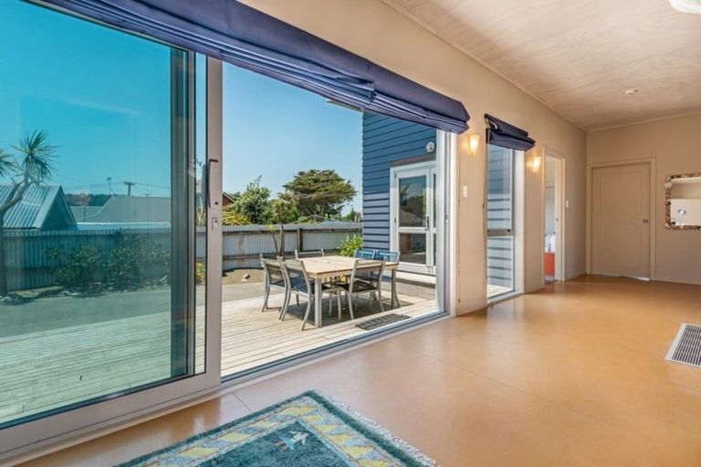 Photo of property in 5 Koputara Road, Himatangi Beach, Foxton, 4891