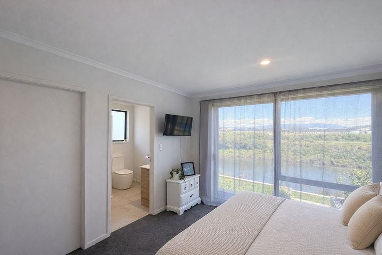 Photo of property in 2b Kauri Lane, Omokoroa, 3114