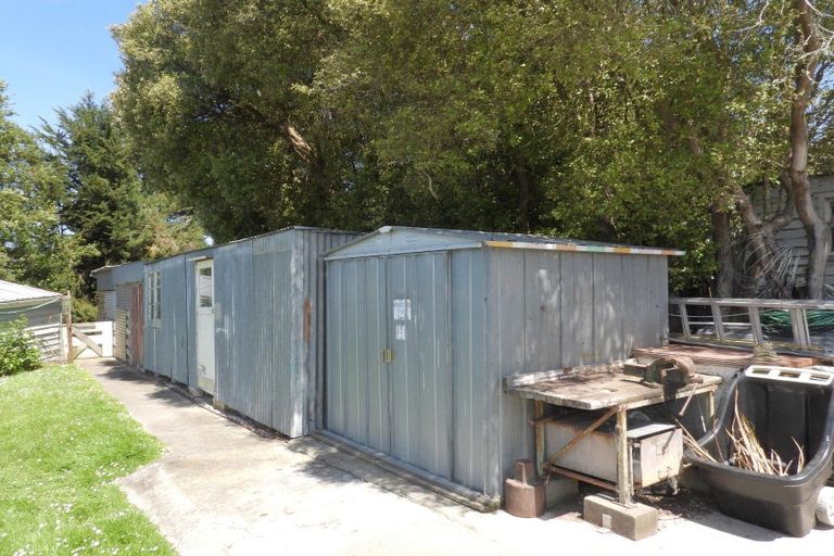 Photo of property in 15 Easons Road, Hampden, 9410