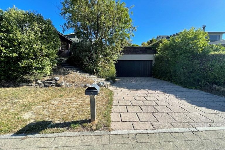 Photo of property in 7 Scaife Place, Wanaka, 9305