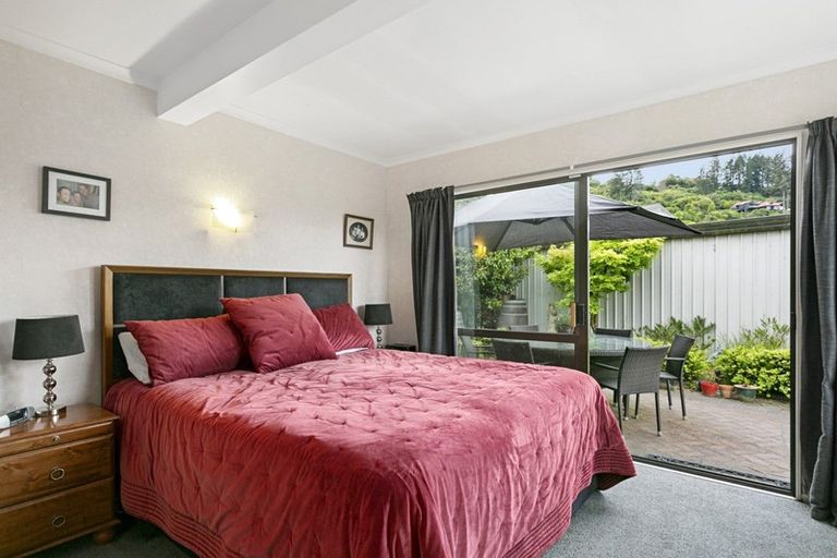 Photo of property in 117 Wakeman Road, Acacia Bay, Taupo, 3330