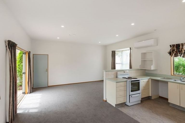 Photo of property in 14b Realm Drive, Paraparaumu, 5032