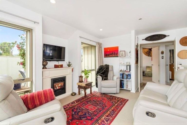 Photo of property in 464a Halswell Road, Halswell, Christchurch, 8025